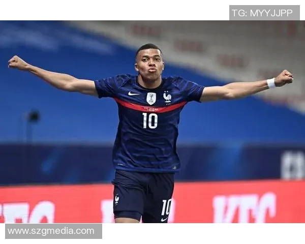 波霸究竟是哪个足球明星为何如此受欢迎引发球迷热议